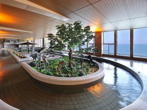 Ryugujo Spa Hotel Mikazuki Ryugutei