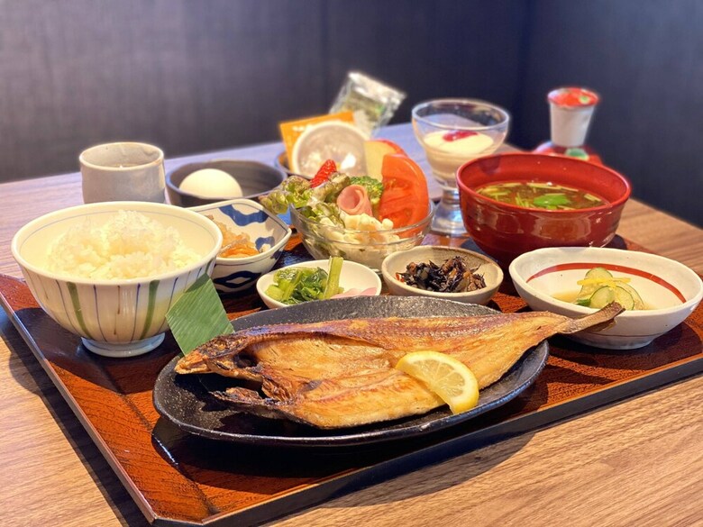 Henn Na Hotel Komatsu Ekimae