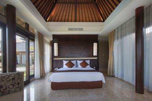 Hotel The Sawangan Suites & Villas