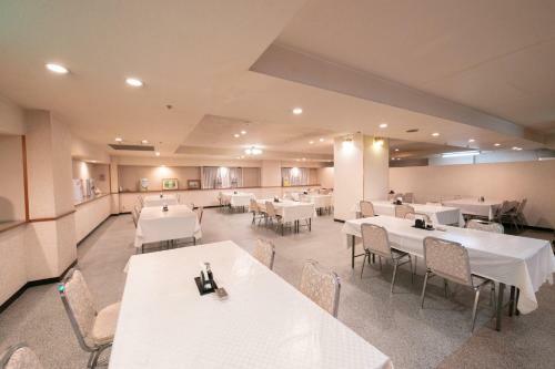 Main Hotel - Vacation Stay 82545