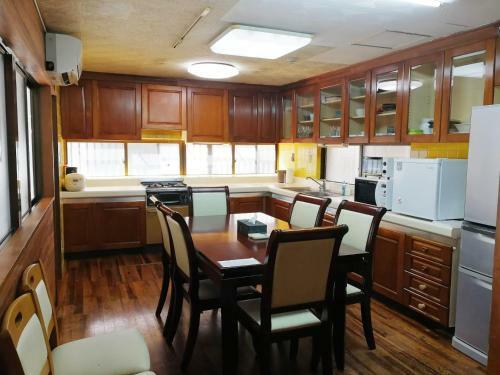 Villa Nahacentaral_10beds7roomshouse_190sqm_freeparking