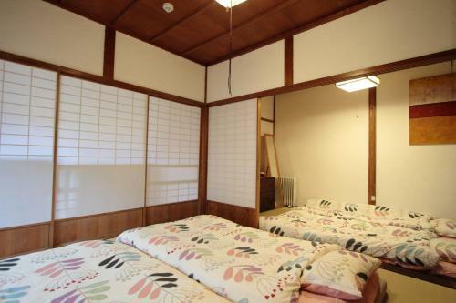 Hostal Minato Guest House