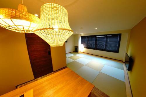 Hostal Swiss Building - Vacation Stay 58093