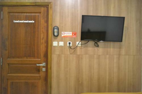 Cabin Hotel Bhayangkara
