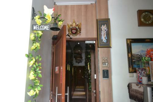 Cabin Hotel Bhayangkara