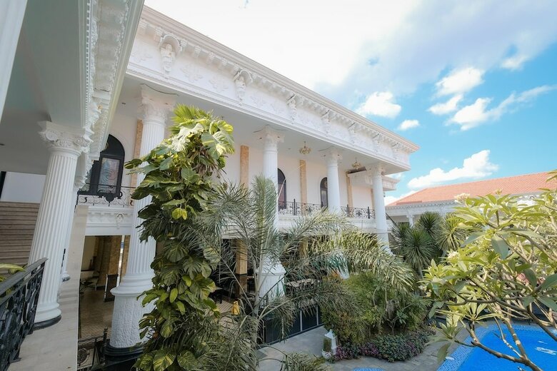 The Grand Palace Hotel Yogyakarta