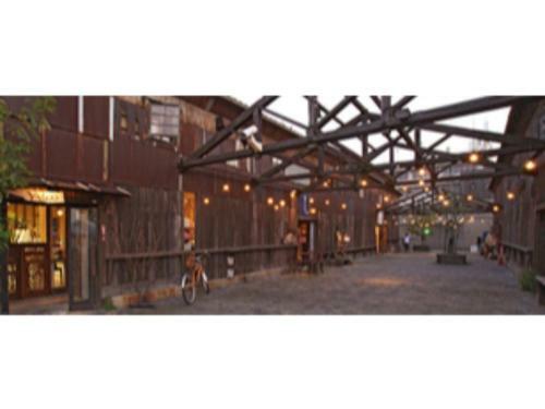 City Hotel Patio - Vacation Stay 11119v