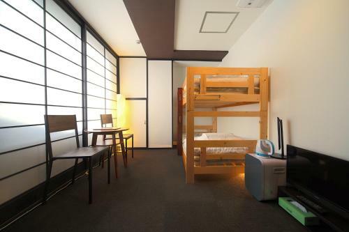 Albergue Setouchi Mangetsuso