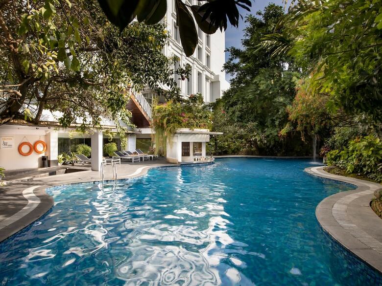 Hotel Jambuluwuk Malioboro Jogja
