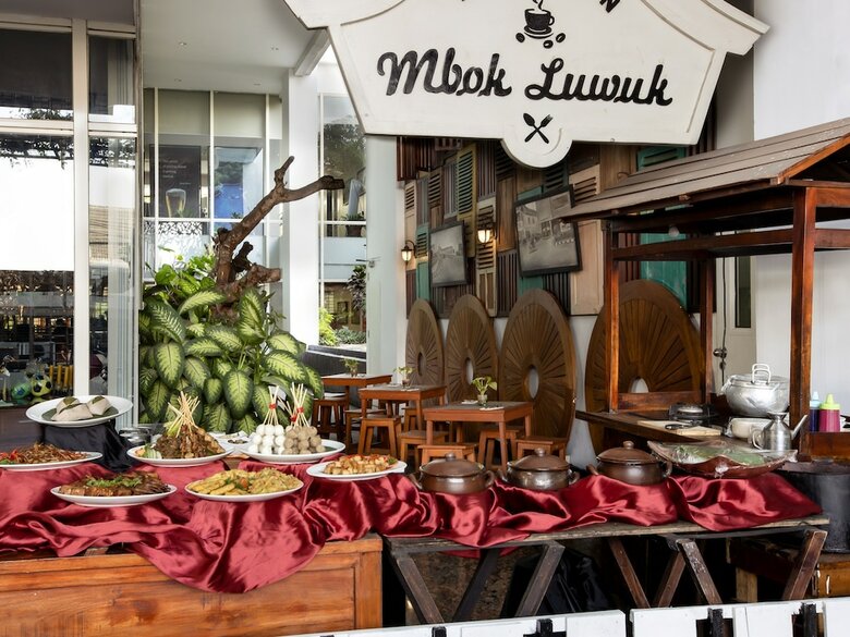 Hotel Jambuluwuk Malioboro Jogja