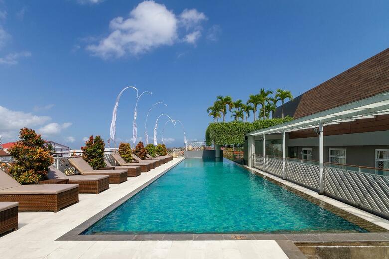 Primebiz Kuta Hotel