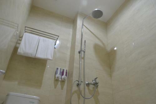 Cabin Hotel F77