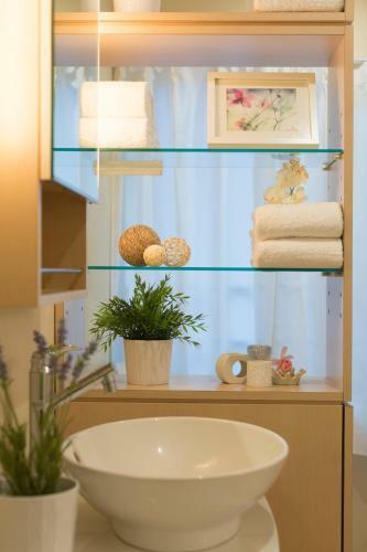 Hostal The Metropolitan Hakata The Best Location For Hakata Sightseeing