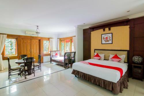 Hostal Roemah Oma Guesthouse