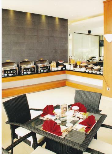 Paragonbiz Hotel