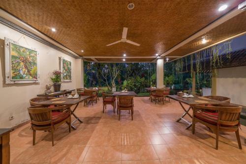 Hostal Jati Home Stay