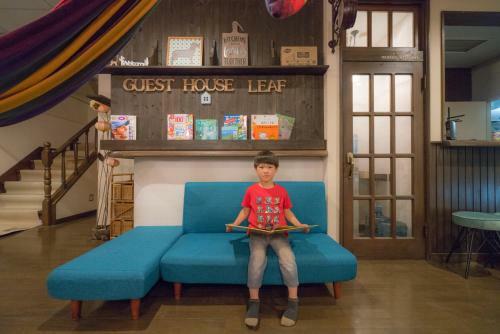 Hostal Guesthouse Leaf