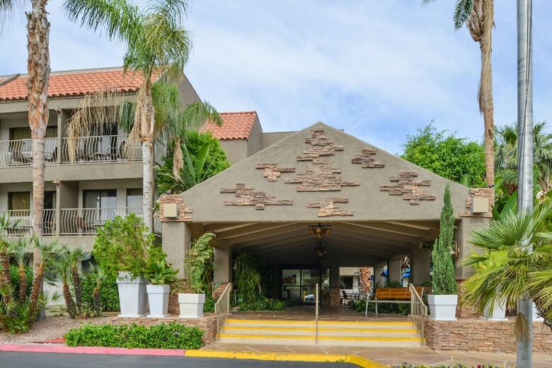 Hotel Holiday Inn Exp. Palm Desert-rancho Mirage/golf(.)