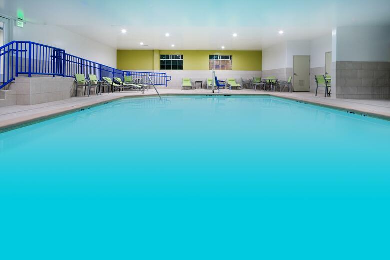 Hotel Holiday Inn Express& Suites Watsonville