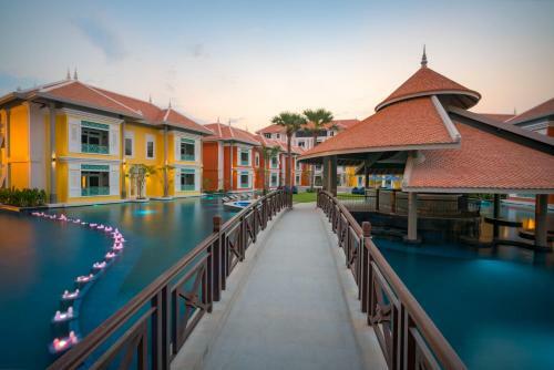 Hotel The Royal Family Suites