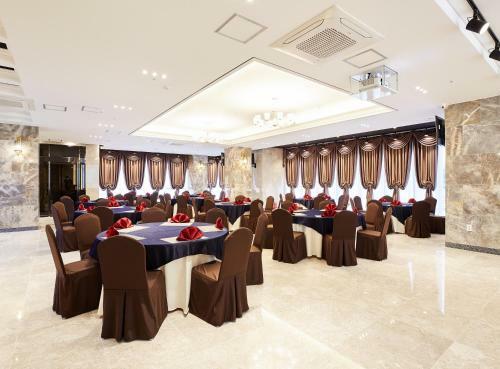 Noble Stay Hotel