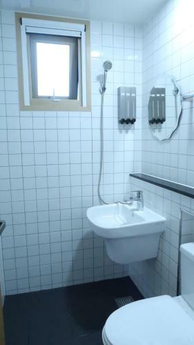 Hostal 38th Street Guesthouse