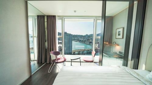 Lavalse Hotel