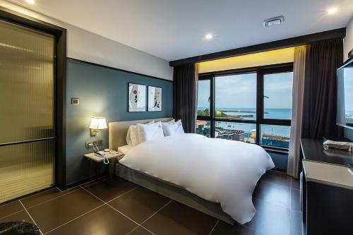 Hotel Brown Dot Gijang Yeonhwari