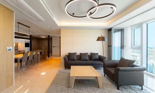 Hotel Grand Lct Residence