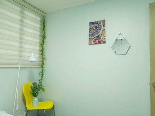 Hostal Mw House
