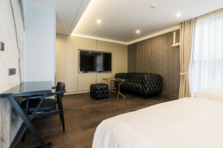The May Hotel