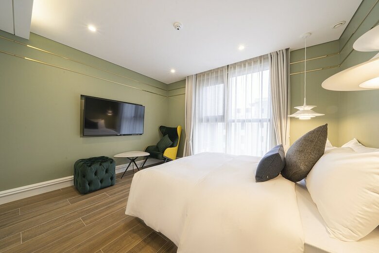 The May Hotel