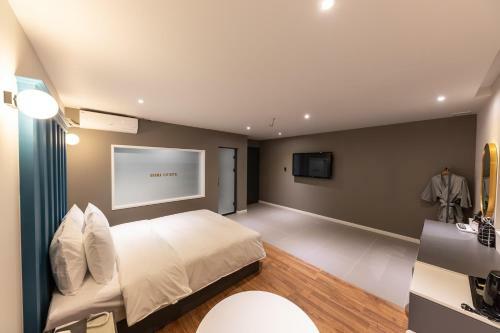 Brown Dot Hotel Seong Seo