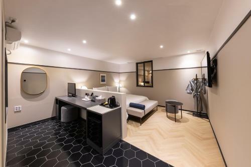 Brown Dot Hotel Seong Seo
