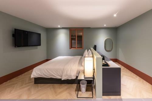 Brown Dot Hotel Seong Seo