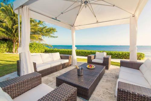 Villa Mora By Grand Cayman Villas