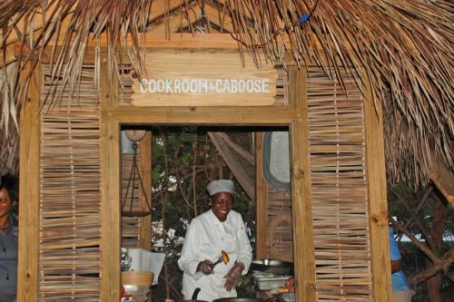 Pomegranate Cottage By Grand Cayman Villas