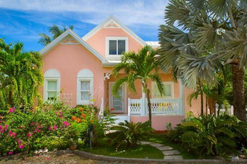 Babylon Reef By Grand Cayman Villas