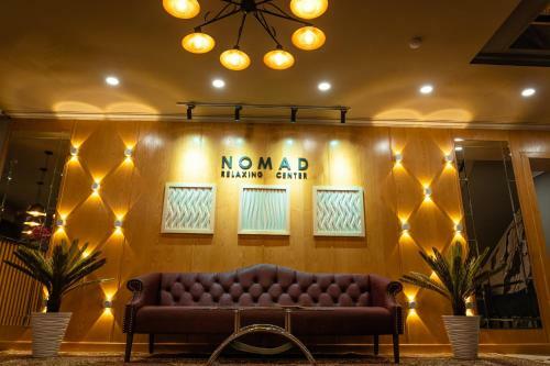 Hotel Nomad