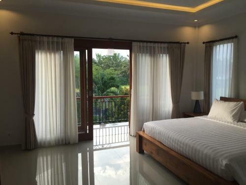 Villa Wates Sari