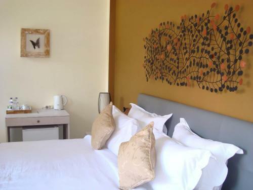 Labak River Hotel