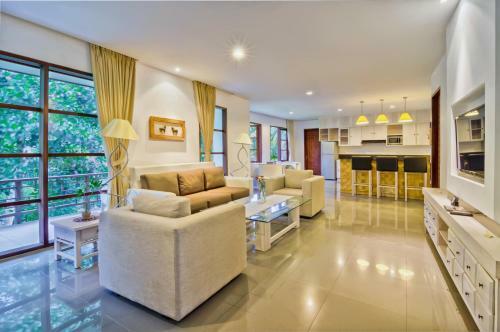 Labak River Hotel