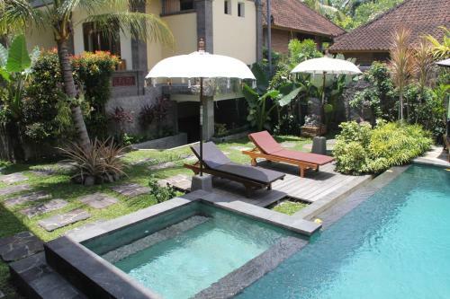 Hostal Villa Bungsil Gading