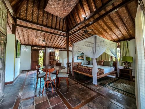Hostal Rumah Sungai Villa