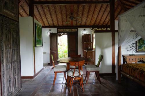 Hostal Rumah Sungai Villa