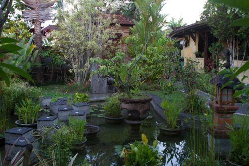 Hostal Rumah Sungai Villa