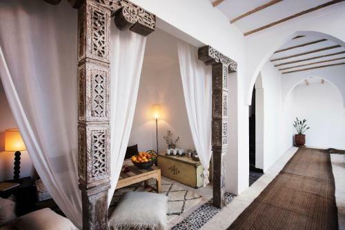 Hostal Room In Bb - Suite Zouina In Luxurious Riad - Marrakech