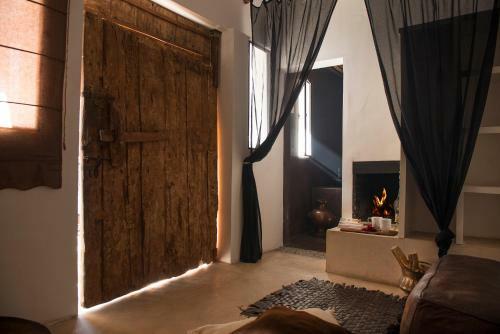 Hostal Room In Bb - Suite Atlas In Luxurious Riad - Marrakech