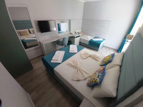 Pearl Beach Hotel & Resort