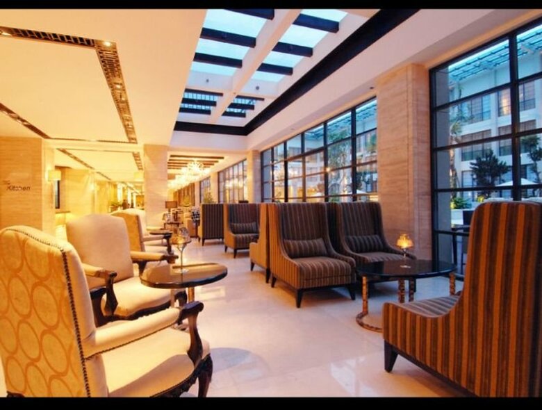 Hotel Aryaduta Medan